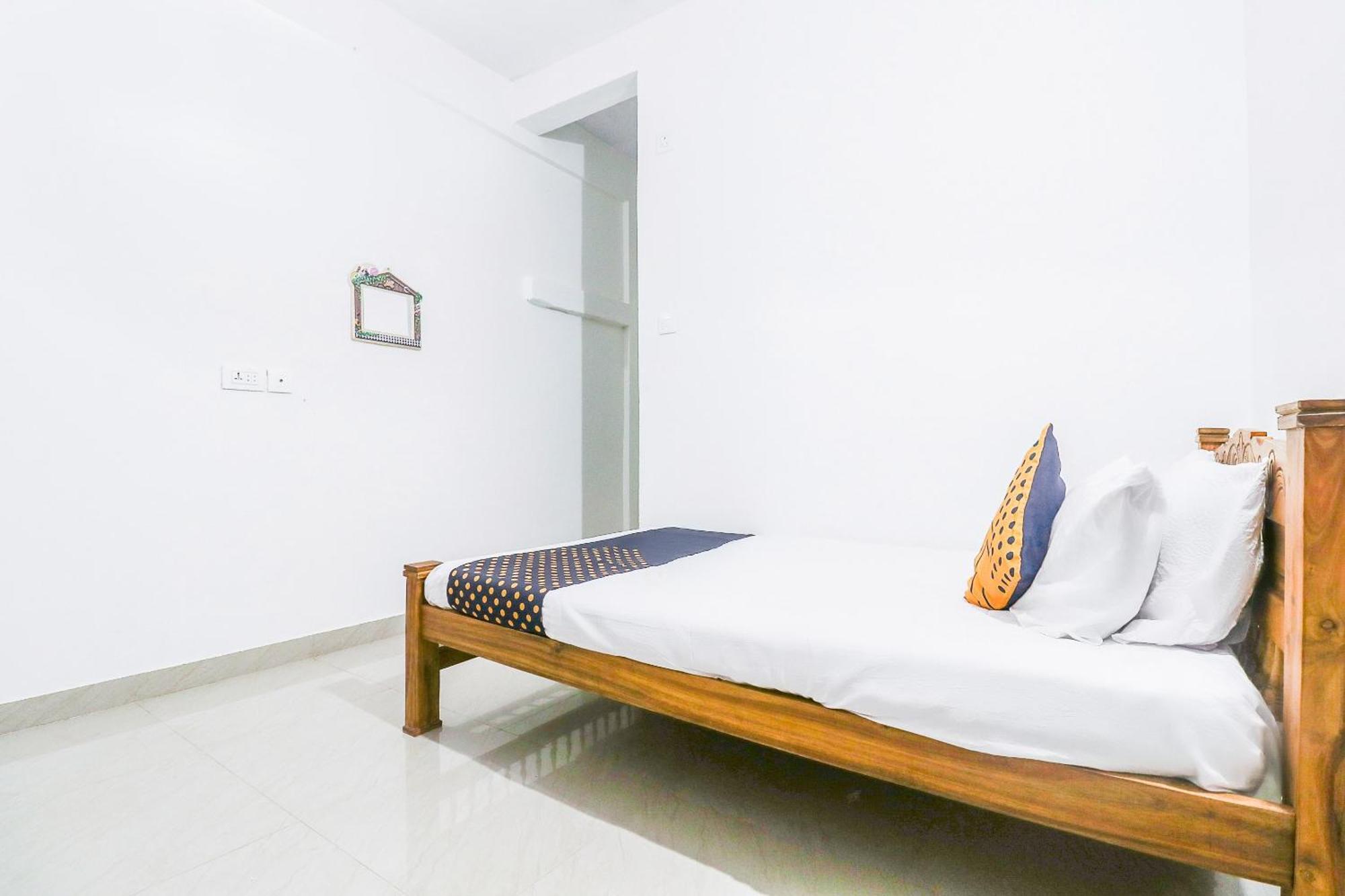 Spot On Rohini Inn Kadampuzha كوتاكال المظهر الخارجي الصورة
